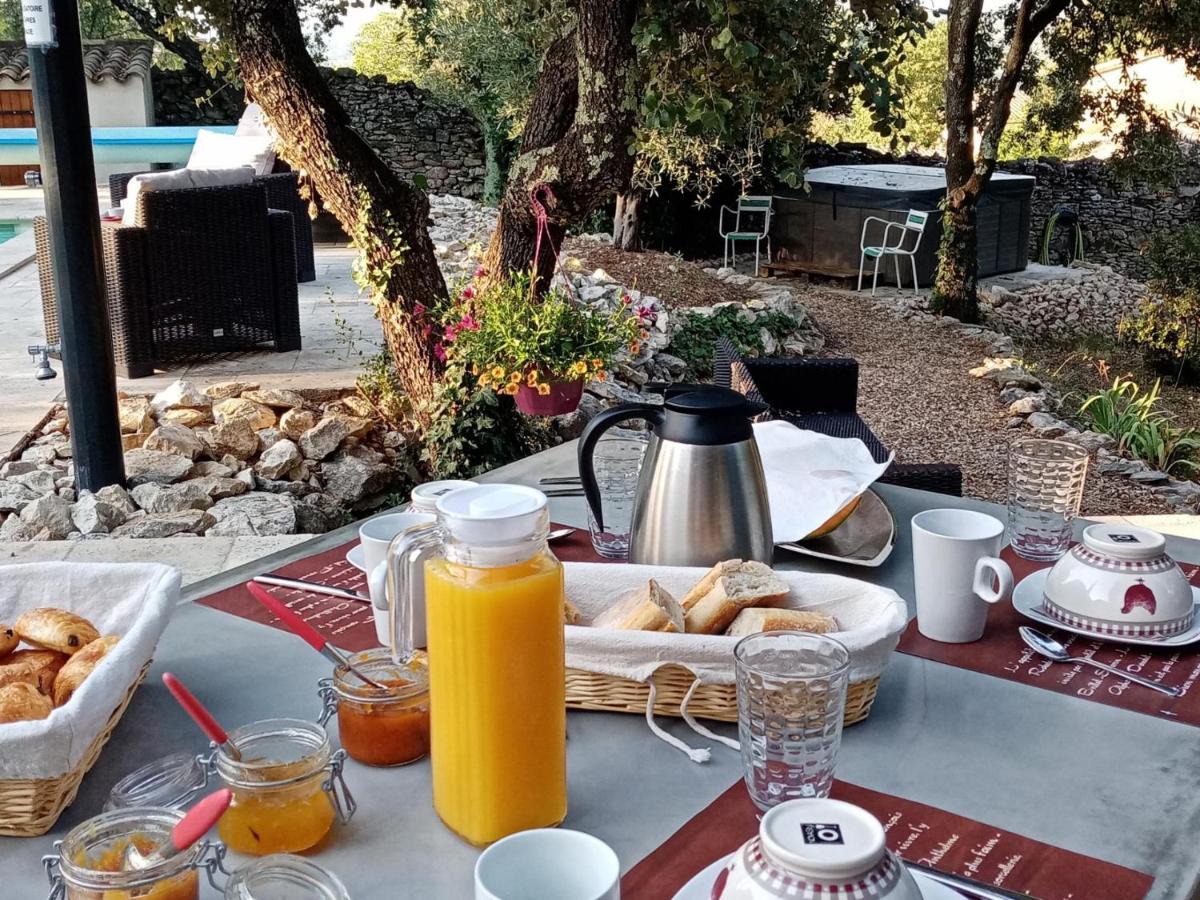 Bed and Breakfast L'Atelier Saint-Maximin  Екстер'єр фото