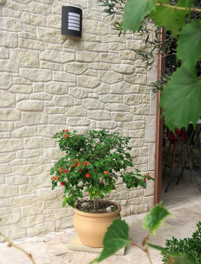 Bed and Breakfast L'Atelier Saint-Maximin  Екстер'єр фото