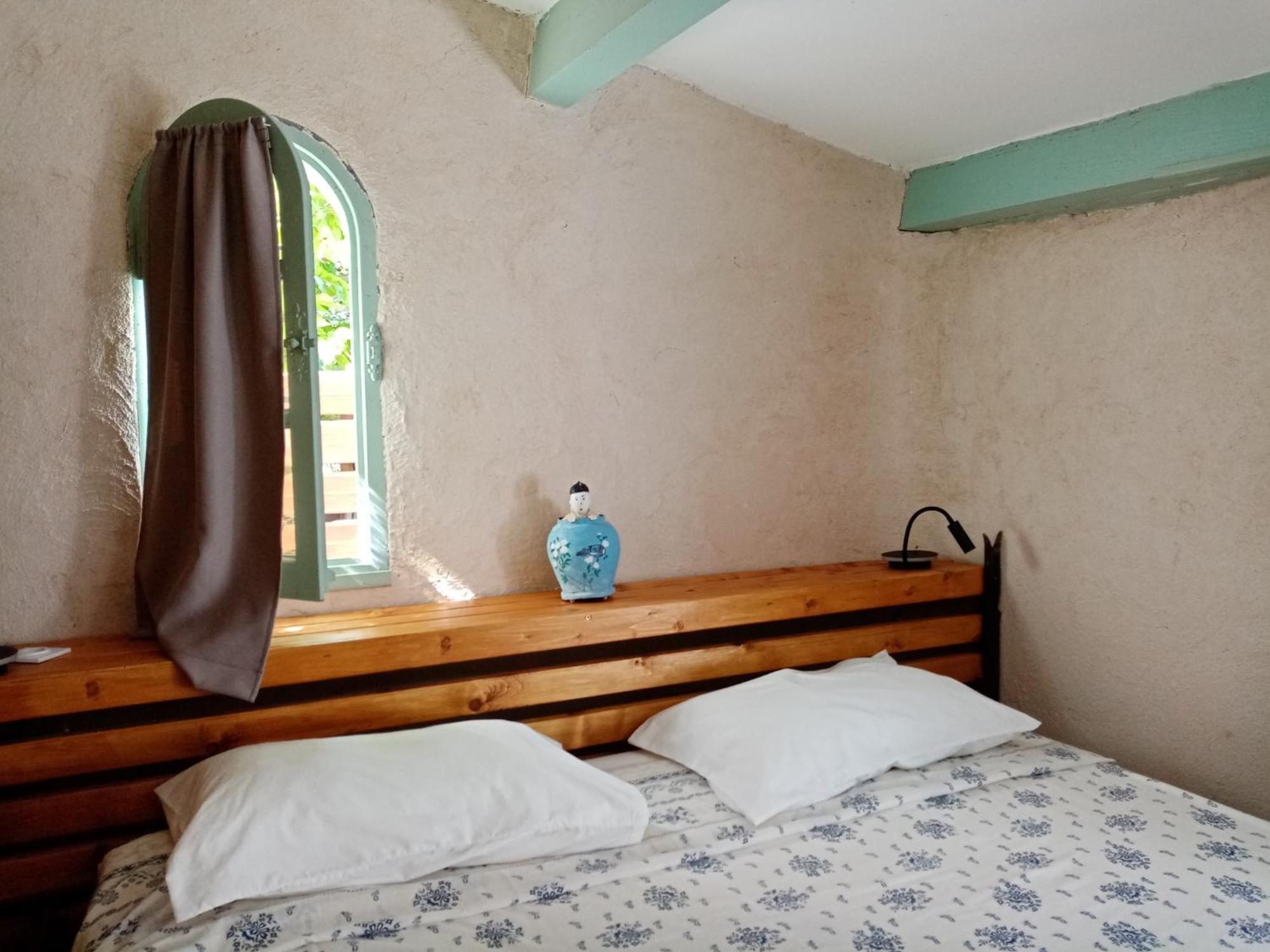 Bed and Breakfast L'Atelier Saint-Maximin  Номер фото